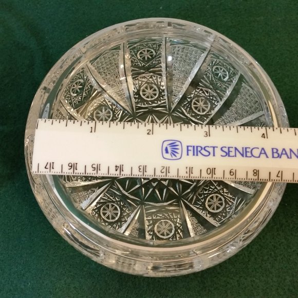 Vintage Cut Clear Crystal Glass Candy Dish Bowl With Lid - Picture 6 of 12